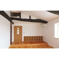 伝統的民家2階のフルリフォーム