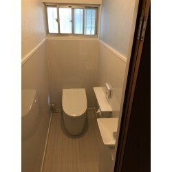 トイレリフォーム　タンクレストイレへ
