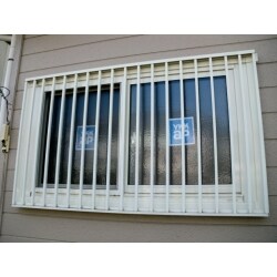 窓交換による断熱効果で暖かく省エネなお風呂に変身！