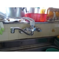 水栓をシングルレバー混合栓に交換