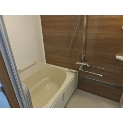 マンション浴室と洗面室のリフォーム工事をご紹介します。