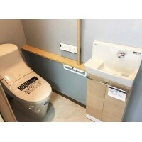 同居用・押入れサイズのトイレリフォーム