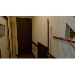 手すりを取り付けて歩きやすい廊下に