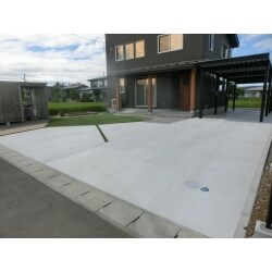手つかずだった庭をトータルリフォーム