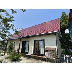 ビビッドカラーでイメージ一新！三角屋根と外壁塗装