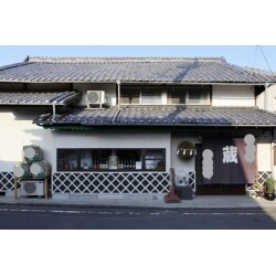 地元西条の老舗酒造店をリフォームしました。