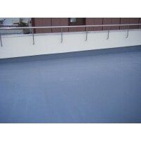 陸屋根の屋上を防水・塗装で一新！