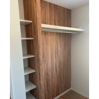 お子さまの″整理整頓”を促す収納間仕切へ。