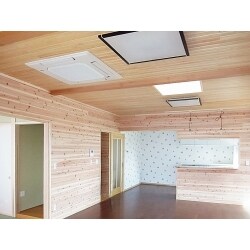 木の温かみを感じられるお家に仕上がりました。


