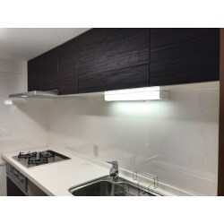 中古物件を購入、水回りが古かったとのことで、キッチン・浴室・洗面のリフォームをしました。