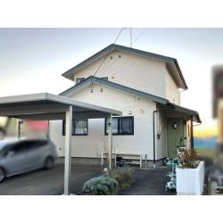 外壁塗装や玄関屋根の延長を行いました！