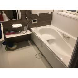 機能が充実した浴室で快適に入浴できます。