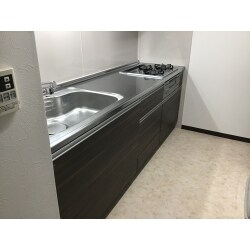 キッチン本体＆内装リフォームで心機一転！