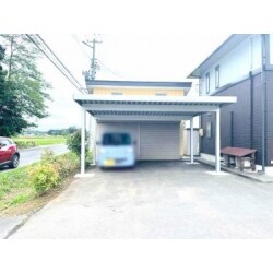 雨や雪でもDIYができる！カーポート設置工事｜