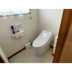 統一感のある明るい空間に！トイレリフォーム