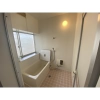 内装も変わり、暖かい浴室に!浴室リフォーム