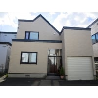 外壁リフォームでシンプルナチュラルな家