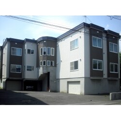 凍害や剥離で傷んだ外壁を一新