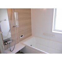 浴室は広くあったかくリラックスできます