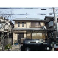 屋根・外壁共に、断熱・遮熱・保温・防音性の高い塗料をお選びいただきました。
一年中快適な空間でお過ごしいただけると思います。