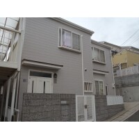 外壁下地に強化シーラーを浸透させてからの塗装