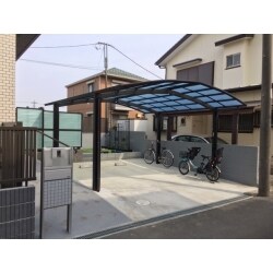新築外構工事は、まったく何もない更地の状態からスタートしますので、お客様との打ち合わせを密にすることで、想像を膨らませながら楽しい工事となりました。