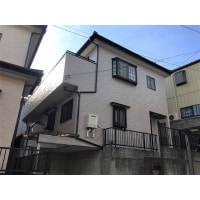 雨漏れ発見!塗装と同時に補修しました。