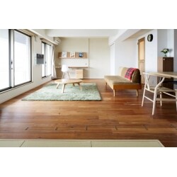 【中古購入】自然素材でぬくもりある住まい