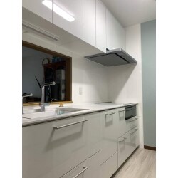 水まわり一式（浴室・キッチン・洗面・トイレ）のリフォームを行いました。Ｔ社製品を採用。お手入れのしやすさに強みを持っている商品仕様になっています。