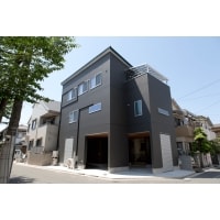 【建替】開放的・個性的なガレージのある家