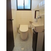 たった一日でトイレをリフレッシュ!楽に手洗いができるように!