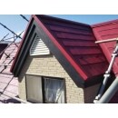 金属平葺き屋根材ヒランビー
屋根の色が変わると同じ家でも印象が大きく違って見えますね