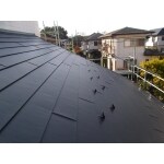 耐久性のあるガルバ鋼板屋根で遮熱対策