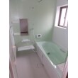 お風呂はユニットバスのLIXILアライズです。
保温効果のあるバスタブや、お掃除のしやすさが特徴です。
