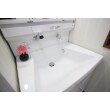 洗面台のサクアは作業しやすい広いボウルスペースが特徴的です。