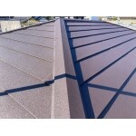 断熱材付ガルバリウム鋼鈑屋根　スーパーガルテクトでカバー工法