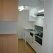 白いキッチンと白い製作家具で明るく広々キッチンに成りました。