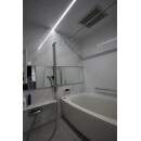 ナノイー搭載暖房換気乾燥機、保温浴槽、フラットラインＬＥＤ照明、節水水栓などの高機能ユニットバス