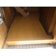 玄関ホール床を頑丈で清潔感ある床へとリフォーム