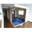 藍色の琉球畳でスタイリッシュな和室になりました。