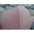 過酷な環境下でも耐久性保持可能な遮熱塗料で屋根塗装