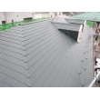 優れた耐候性で 塗りたての美しさを長期間保持可能なラジカル制御形ハイブリッド高耐候屋根用塗料で塗装仕上げ