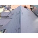２液弱溶剤シリコン系屋根用高日射反射率遮熱塗料サーモアイＳｉで屋根塗装仕上げ
