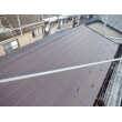 ２Ｆ瓦屋根と１Ｆトタン屋根を超高耐候のフッ素樹脂遮熱鋼板採用で長期保証の上質で耐久性に優れた横暖ルーフプレミアムＳで葺き替え