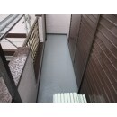防水メンテナンス定番の東日本塗料㈱フローン床材を使用して防水処理