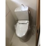 間取を変更しトイレを広く明るく使いやすくしました。