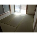 和室(3室あり)は、畳交換、襖･天袋張替、壁塗装替等を行いました。