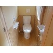 赤松自然素材・珪藻土クロスのトイレ