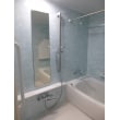 汚れが付きやすくお手入れの大変だったタイル壁面の浴室から、お手入れのしやすいパネル壁面の浴室へリフォーム。