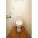 温水洗浄便座が一体型のトイレ１０万円

